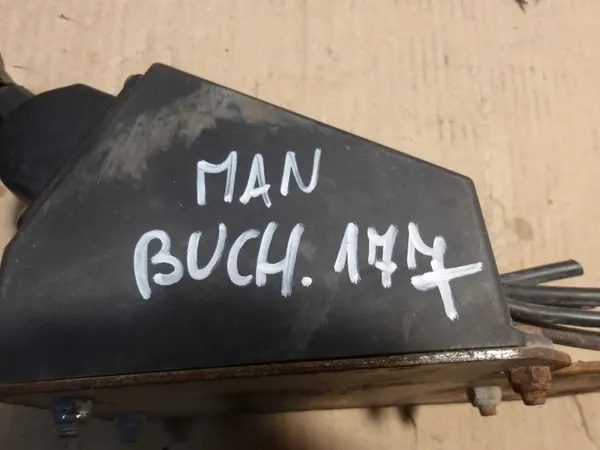Unité de Commande Pneumatique Benne MAN OEM - Occasion image 6