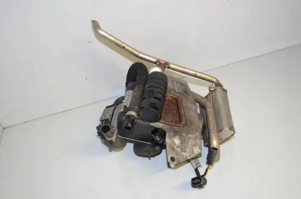 Webasto-lämmitin OEM 64129241698 BMW 5 Touringille image 3
