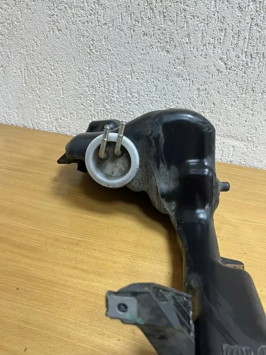 Spolarbehållare OEM D6738 för Mercedes-Benz E W212 image 5
