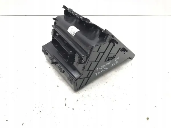 Étagère tunnel central OEM 571863284 pour VW Tiguan III image 3