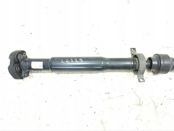 Maserati Levante vetoakseli OEM 06700350480 image 3