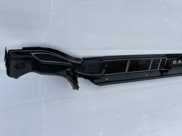 Joint de pare-brise Audi Q3 83A805277B OEM d'occasion image 7