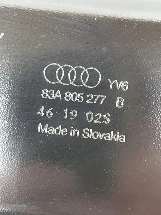 Joint de pare-brise Audi Q3 83A805277B OEM d'occasion image 9