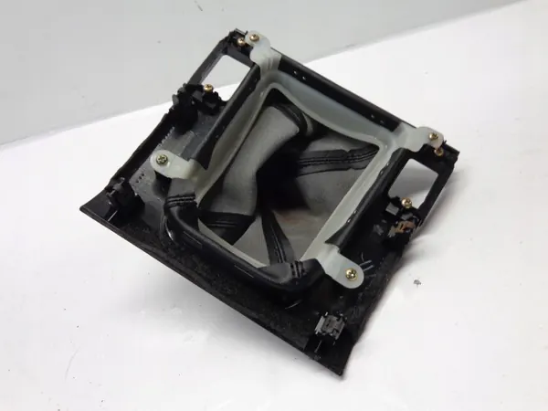 Honda Accord 7 VII Vaihdekuori & Kehys OEM image 6