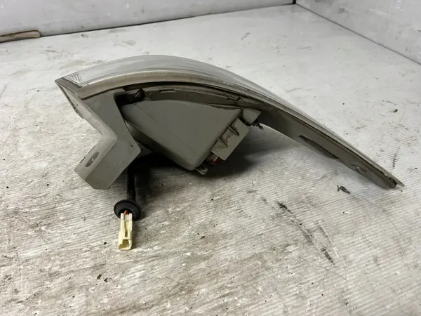 Luz trasera izquierda Mitsubishi Outlander III LED 8330B101 image 6