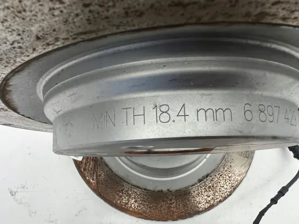 Disques et plaquettes frein arrière OEM 6897429 Mini Aceman image 5
