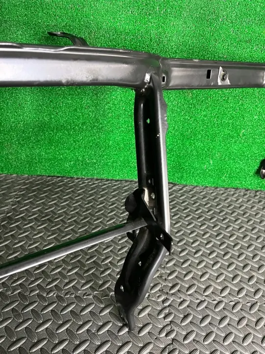 OEM 4G1857025B Traverse Tableau de Bord Audi A6 Avant image 5