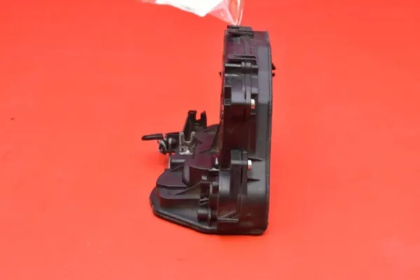 Left Front Door Lock BMW E81 3D Lift 07-12 OEM 7059967 image 4
