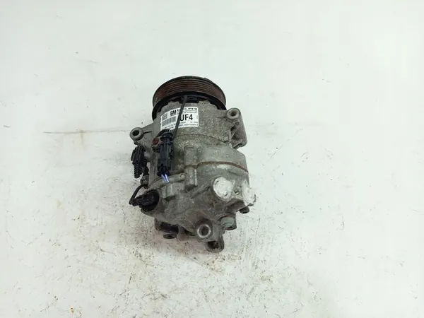 Opel Astra J 1.6 16V ilmastointikompressori 13335250 image 4