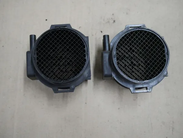 BMW Luftmassenmesser 7 513 957 image 2