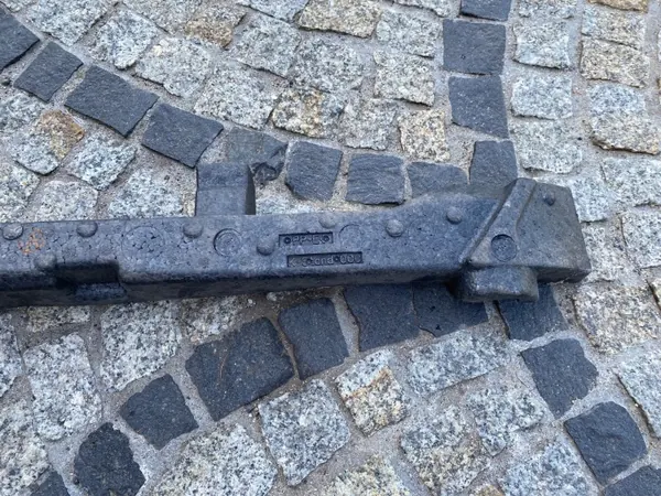 Absorbente parachoques delantero Opel Adam OEM 13355268 image 4