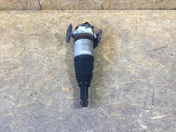 Hinterer linker Luftstoßdämpfer OEM 7P5616019P Porsche image 2
