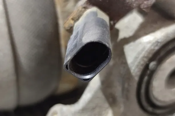 Hinterer linker Luftstoßdämpfer OEM 7P5616019P Porsche image 10
