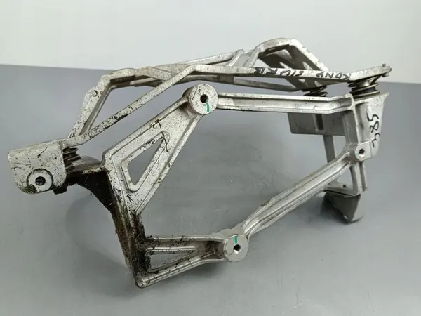 Montage de compresseur AC Polestar 2 2023 image 3