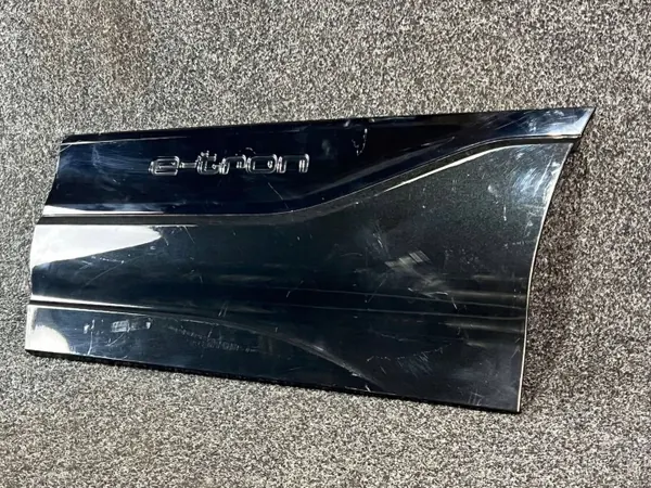OEM 85H853969A Linker Achterdeurlijst Audi Q6 e-tron image 3