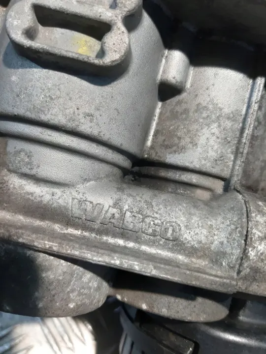 WABCO EBS Modulator Styrenhet 4801030110 image 10