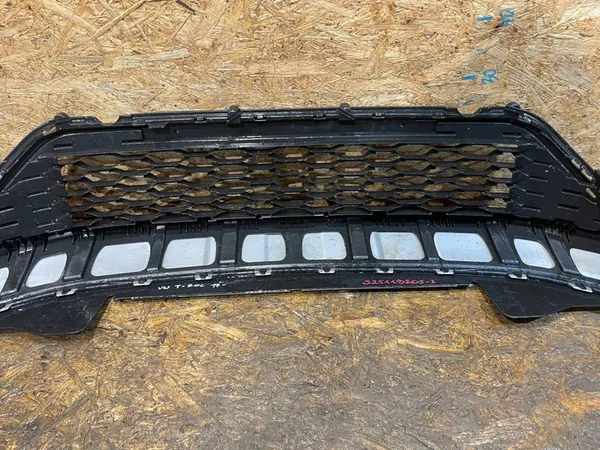 VW T-Roc 1 2GA 17-21 Frontspoiler image 8