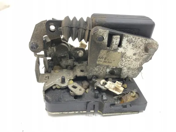 Bakre Höger Dörrlås Dacia Duster 2010-2018 825029556R image 2