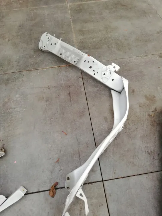 Toyota Rav 4 2018 Frontgurtverbinder Linke Halterung image 2