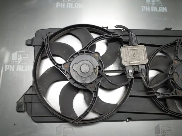 FORD TRANSIT MK7 06-13 2.2 TDCI Kylarrubrik Fläkt OEM image 2