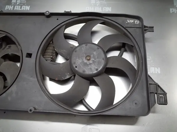 FORD TRANSIT MK7 06-13 2.2 TDCI Kylarrubrik Fläkt OEM image 5