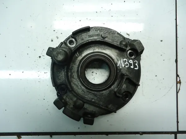 Volvo S80 V70 2.4 D5 oliepomp OEM 30777092 image 2