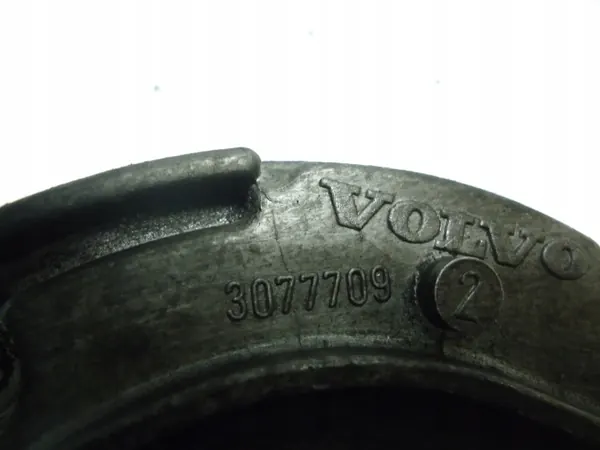 Volvo S80 V70 2.4 D5 oliepomp OEM 30777092 image 3