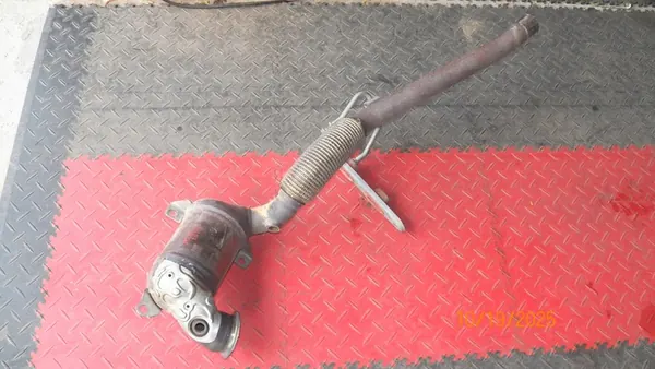 VW POLO Katalysator 1.0 TSI 2Q0131701C image 3