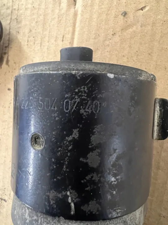 Pompe à eau OEM a2205040740 pour Mercedes Classe S W220 image 5
