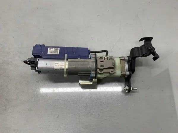 Audi Q7 KlepScharnierActuator Rechts OEM 4L0910946 image 3