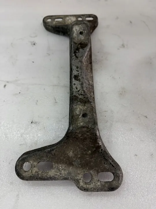 BMW E36 Vaihteiston tuki 1136498 OE image 3