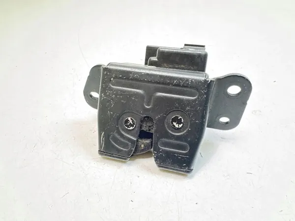 2008 KIA Ceed Serrure de coffre image 1