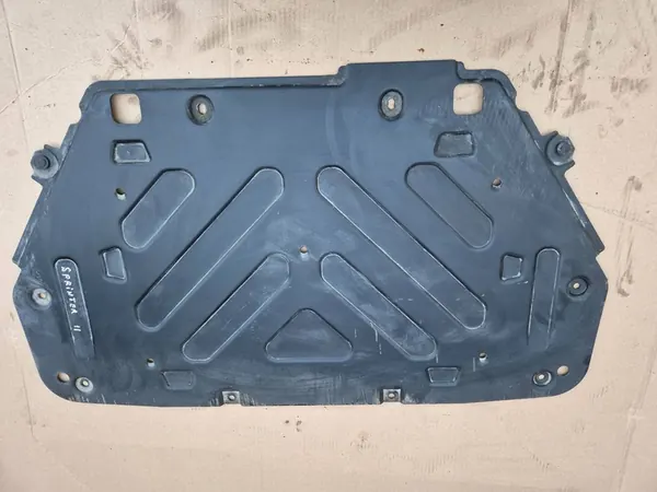 Proteção Inferior do Motor Mercedes-Benz CLA X118 2021 A2473431700 image 2