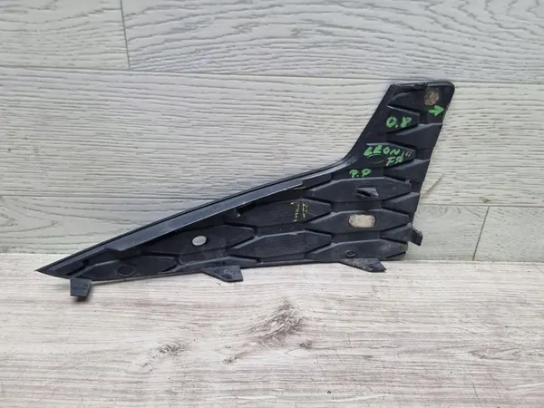 Griglia paraurti anteriore destra Seat Leon (5F) 2013, OEM 5F0853666B image 4