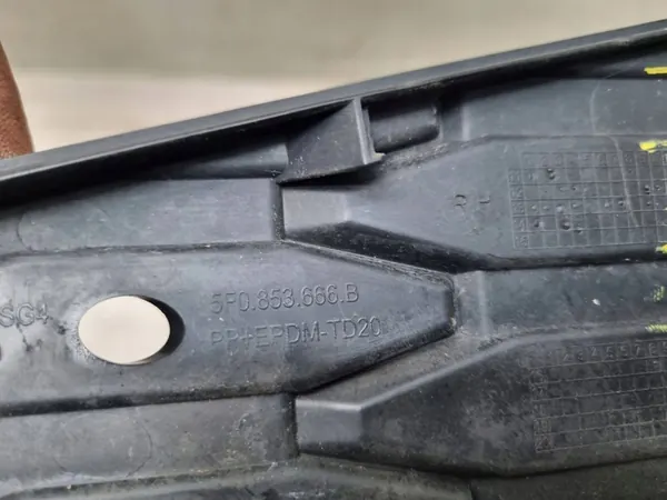 Griglia paraurti anteriore destra Seat Leon (5F) 2013, OEM 5F0853666B image 9