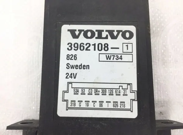 Relais Volvo OEM 3962108 - État Utilisé image 4