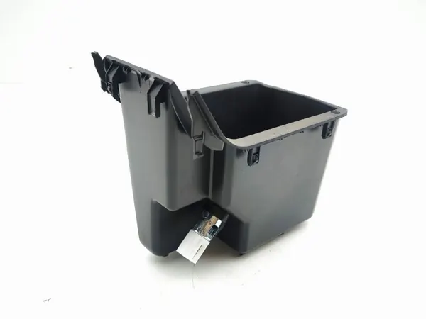Seat Leon IV 2021 middenconsole doos OEM 5FA858329 image 3