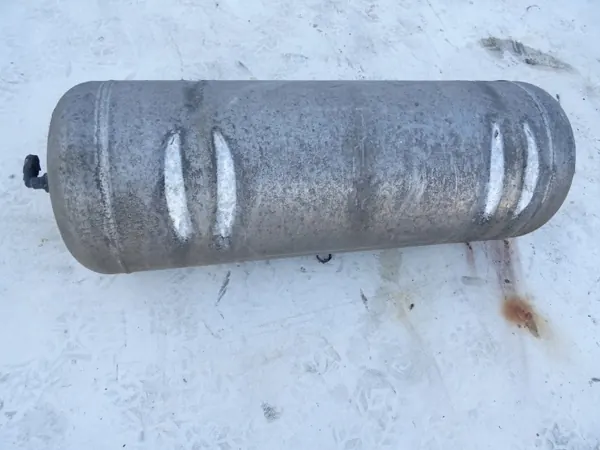 Ilmasäiliö OEM LORK-1-1000016399 Feldbinder-perävaunulle image 2