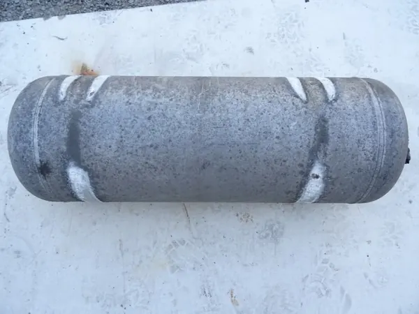 Ilmasäiliö OEM LORK-1-1000016399 Feldbinder-perävaunulle image 3