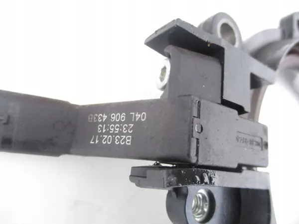 Junta do eixo de cames OEM 04L103173B para VW Polo V 1.4 TDI image 4