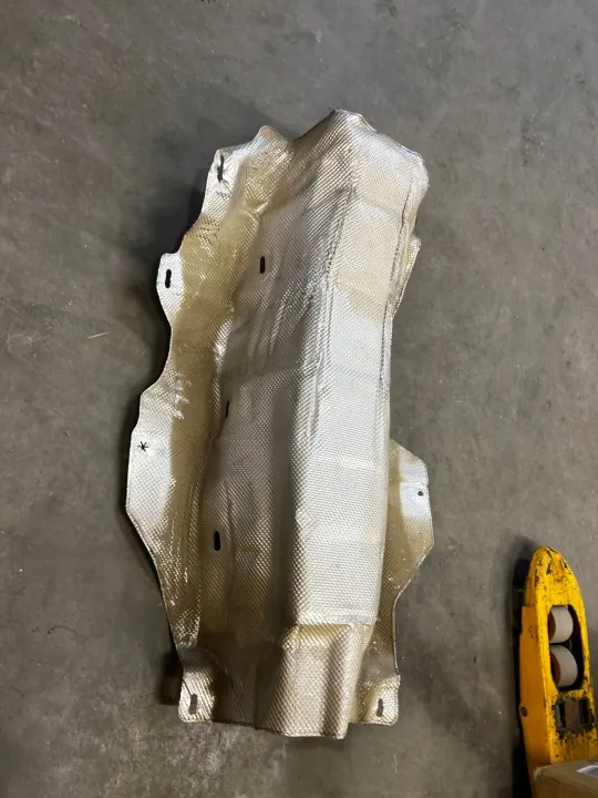 OEM LX6B-11448-BD Underrede värmesköld Ford Kuga image 3