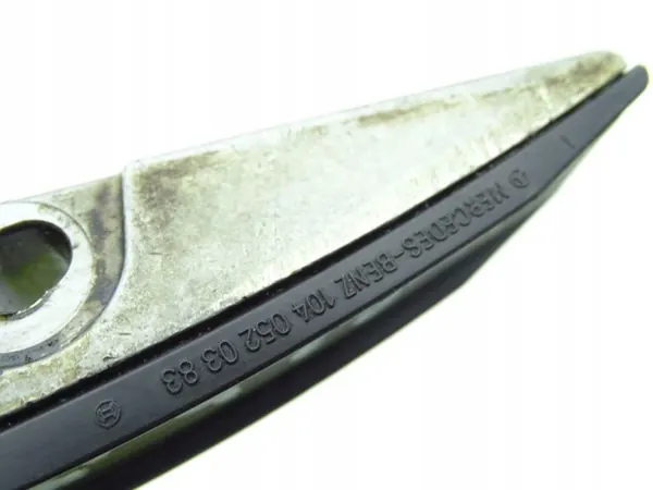 Mercedes distributiekettingtensor OEM 1040520383 image 4
