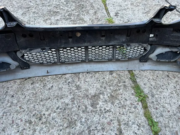 Parachoques delantero Mercedes W211 Lift Pintura 623 image 10