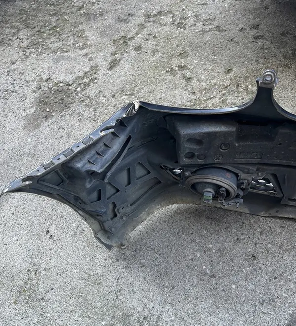 Parachoques delantero Mercedes W211 Lift Pintura 623 image 9