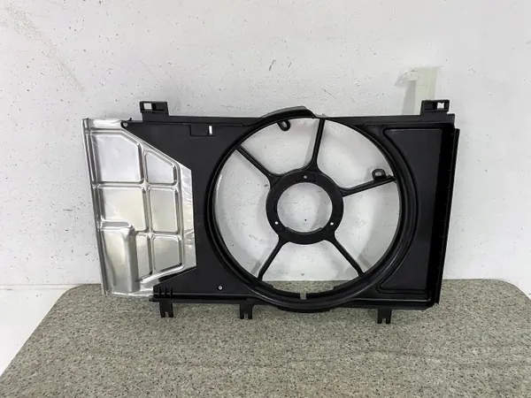 Toyota Ventilatorhuis OEM - Gebruikt, Yaris III 1.5 VVTi image 3