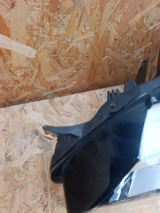 Farol esquerdo Renault Megane IV 2016- MKH678 image 3