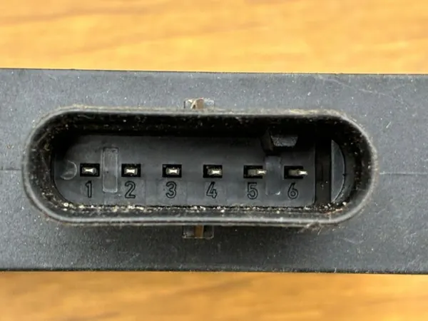 Módulo Control Sonido Audi OEM 8W0907159H Usado image 3
