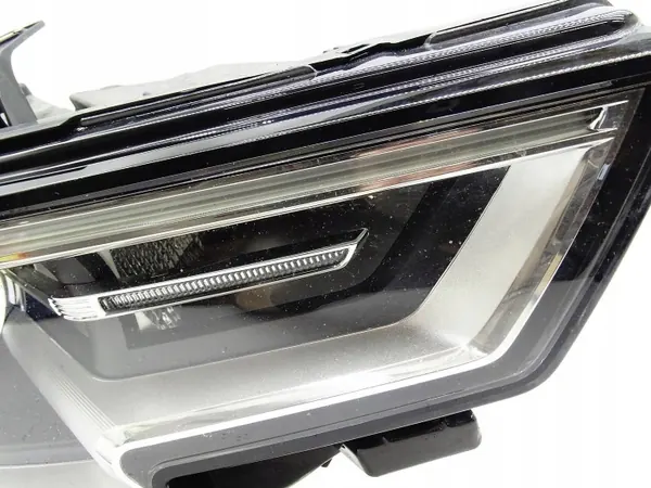 Farol Dianteiro Direito Audi A3 8V Usado OEM 8V0941006F image 5