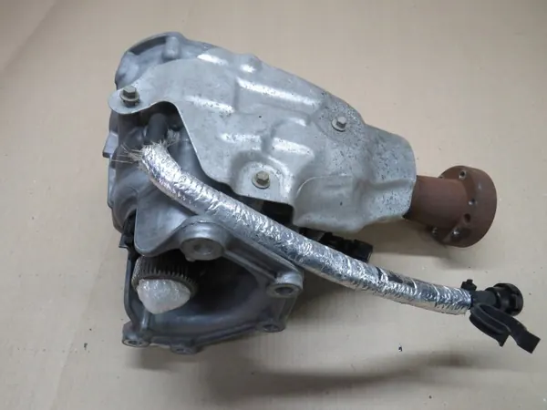 Redutor de caixa Ford OEM EJ5P7L486JB - Usado image 2