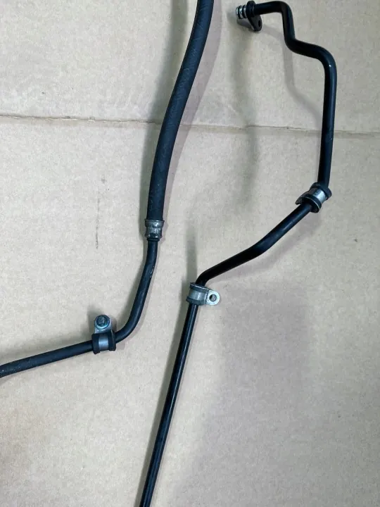 Växellådsoljekylarlinjer OEM A2302701396 Mercedes image 3